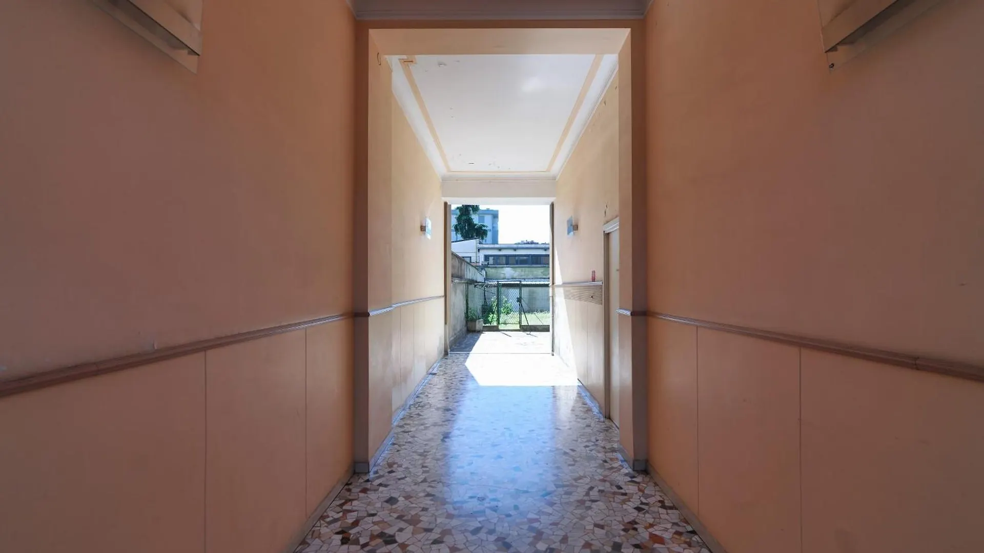 Primopiano - Novara Milánó Apartman